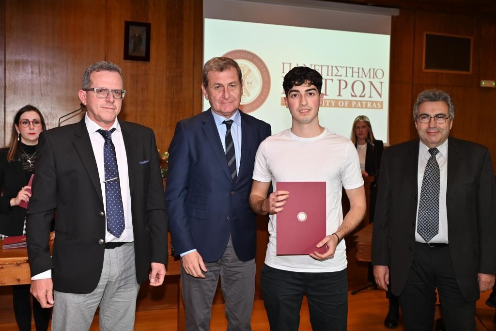 Η «Ολυμπία Οδός» με υποτροφίες σε αριστούχους φοιτητές του Πανεπιστημίου Πατρών ΦΩΤΟ