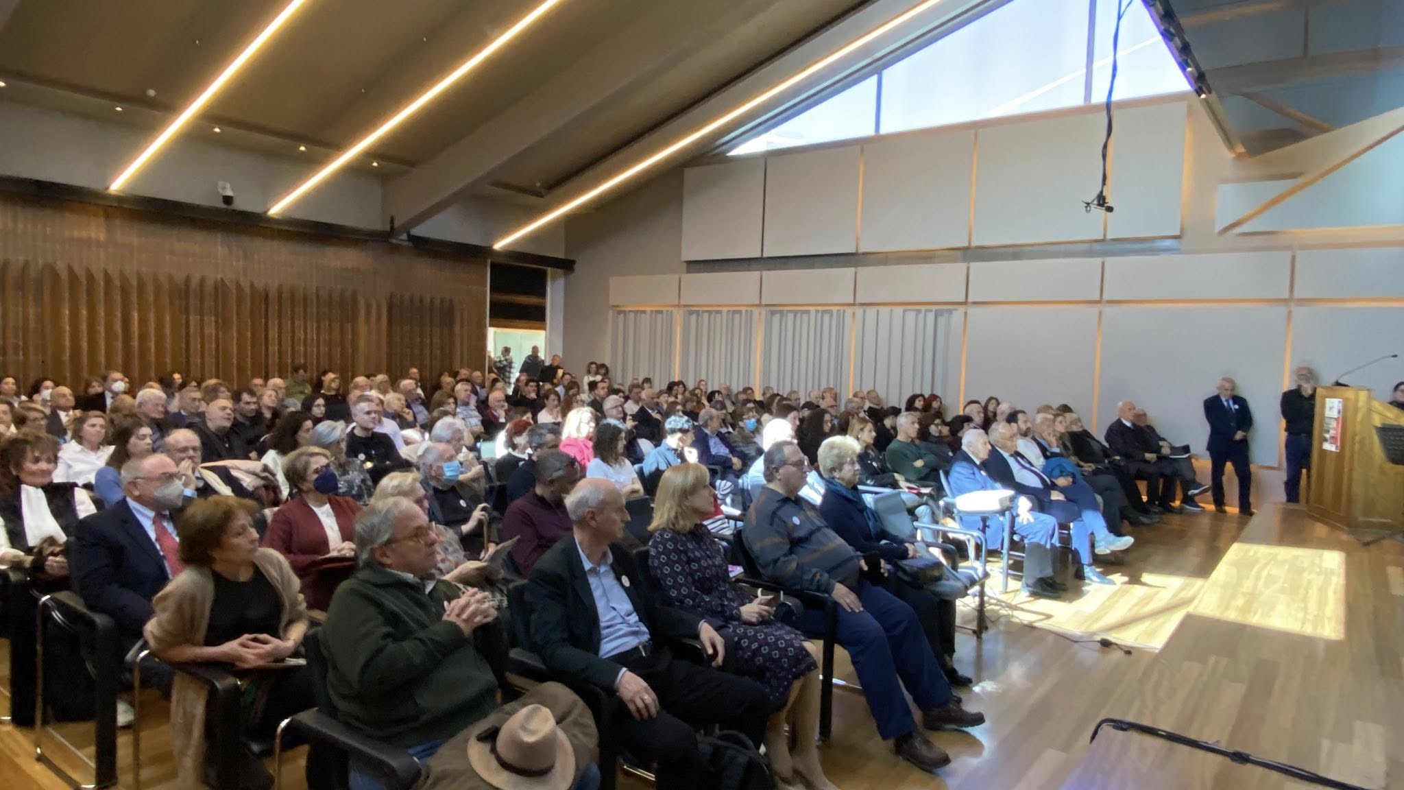 Η Ένωση Καλαβρυτινών Αθήνας τίμησε την Φιλαρμονική του Δήμου