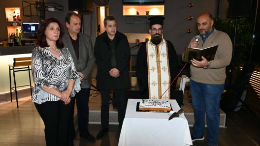 Τίμησαν συνδικαλιστές και το.... γλέντησαν Δάσκαλοι και Νηπιαγωγοί της Αιγιάλειας ΦΩΤΟ