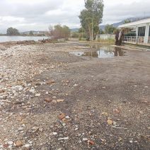 Ιτιές Πατρών: Πλημμύρες και διάβρωση ακτών - Κάτοικοι στο Patrapress.gr ΦΩΤΟ