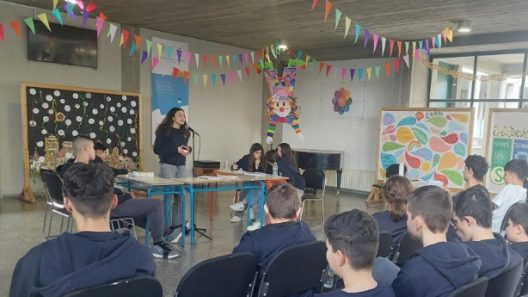 Η Παγκόσμια Ημέρα Ελληνικής Γλώσσας στο Αρσάκειο Γυμνάσιο Πατρών ΦΩΤΟ