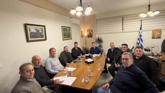 Δυτική Αχαΐα: Ποδόσφαιρο, μπάσκετ στο τραπέζι του Δημάρχου Γρ. Αλεξόπουλου