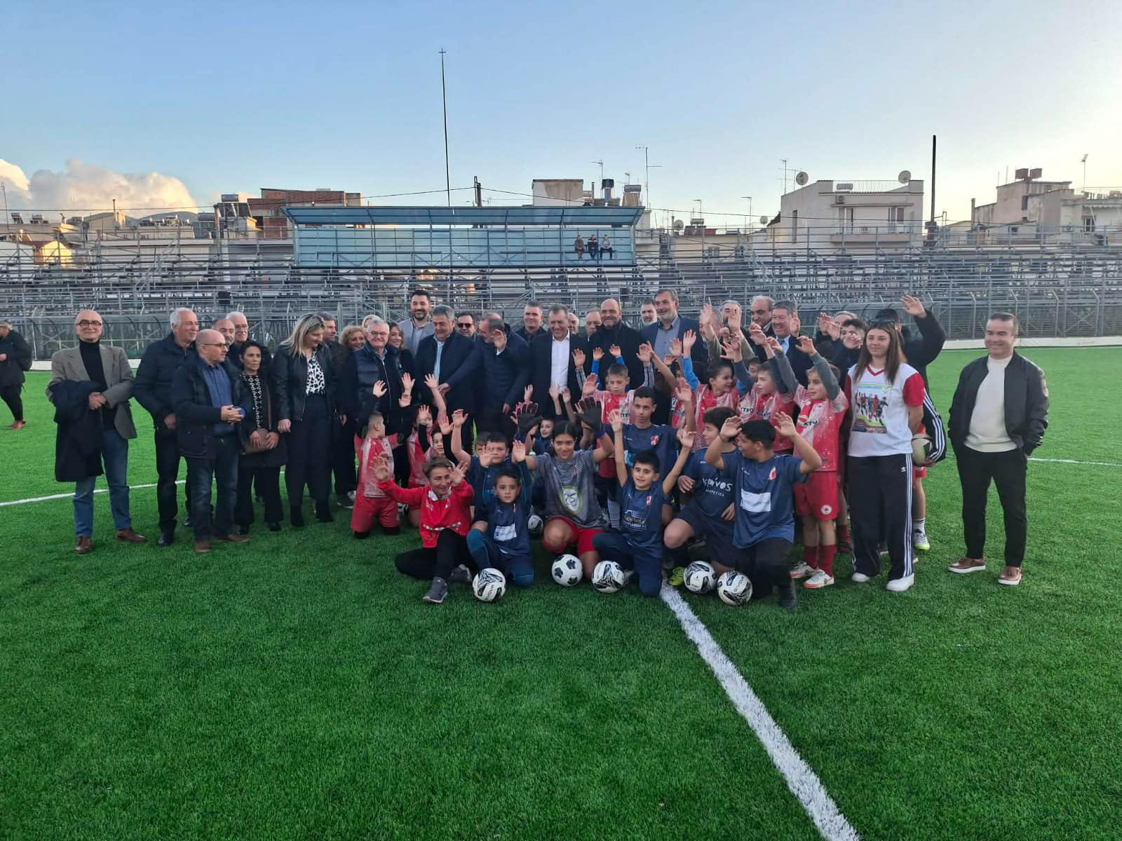 Πάτρα: Ο αν. υπουργός Αθλητισμού Γ. Βρούτσης στα Προσφυγικά - «Αναβαθμίζουμε τον Αθλητισμό» ΦΩΤΟ 31 Πάτρα: Ο αν. υπουργός Αθλητισμού Γ. Βρούτσης στα Προσφυγικά - «Αναβαθμίζουμε τον Αθλητισμό» ΦΩΤΟ