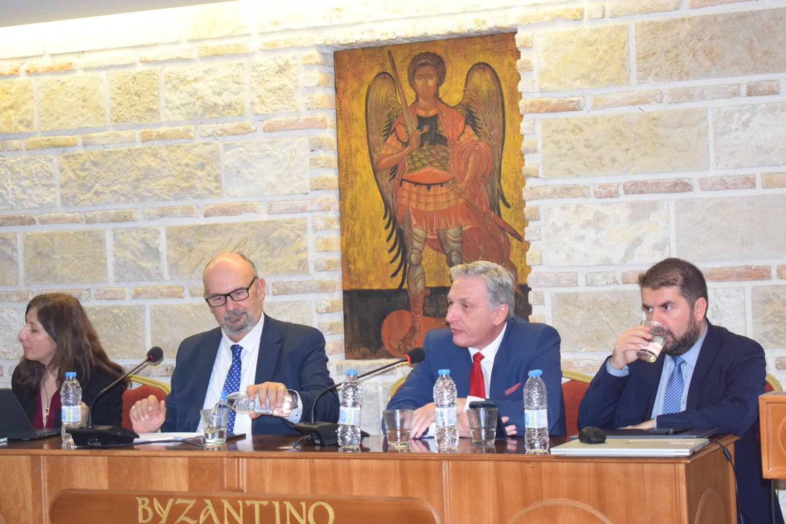 Το επενδυτικό και χρηματιστηριακό συνέδριο, υπό τον ΣΕΔ Βέργη, στην Πάτρα ΦΩΤΟ