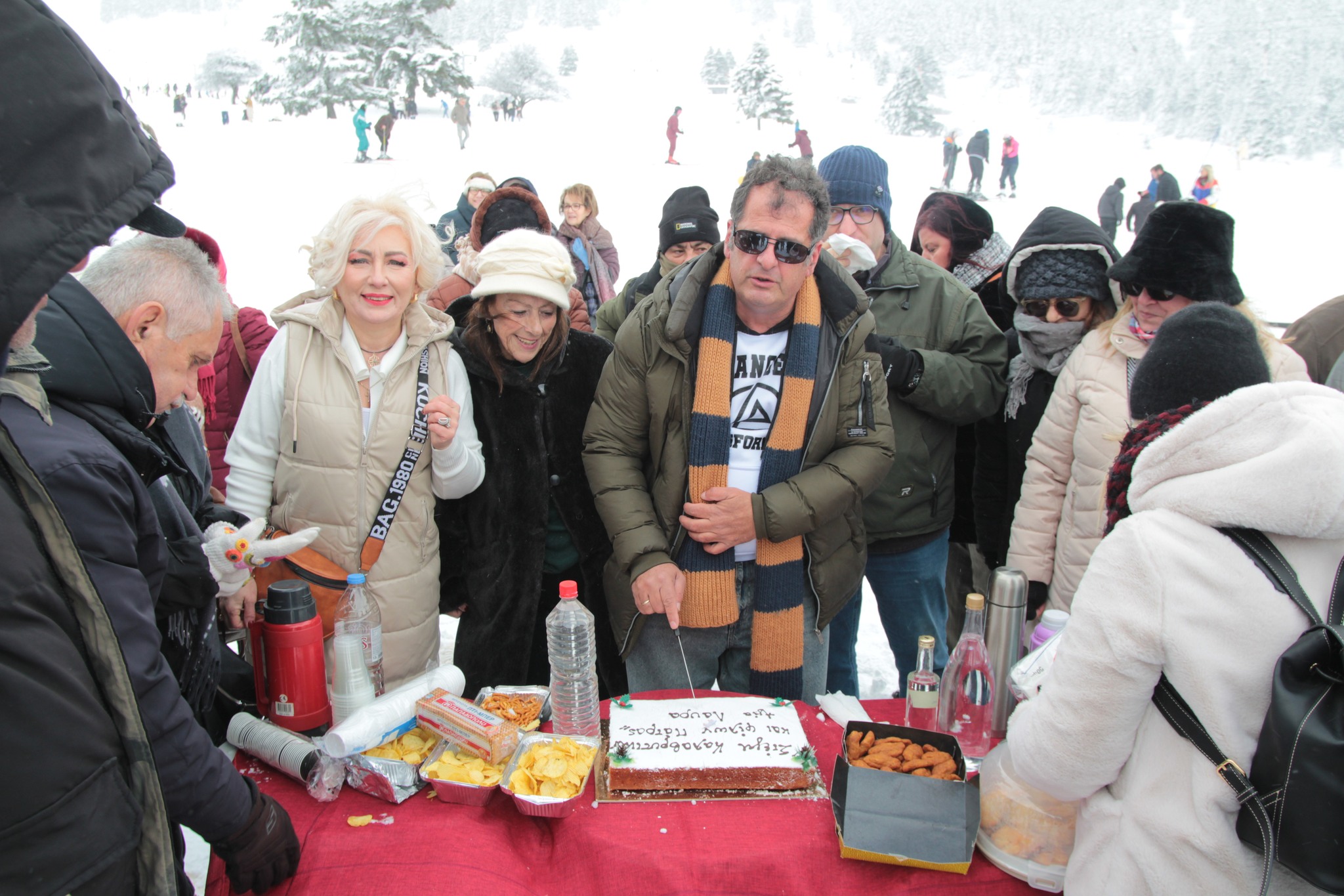 Μαγευτική Κυριακή στον Χελμό για τη Στέγη Καλαβρυτινών και Φίλων Πάτρας ΦΩΤΟ