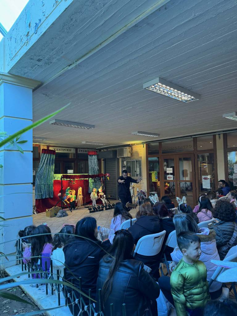 Καρναβαλικά εγκαίνια στη Βίλα Κόλλα, στο Κουκούλι ΦΩΤΟ 38 Καρναβαλικά εγκαίνια στη Βίλα Κόλλα, στο Κουκούλι ΦΩΤΟ