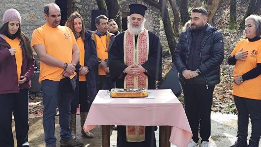 Η Ομάδα Πεζοπορίας Καλαβρύτων συνεχίζει...σε όμορφα μονοπάτια ΦΩΤΟ