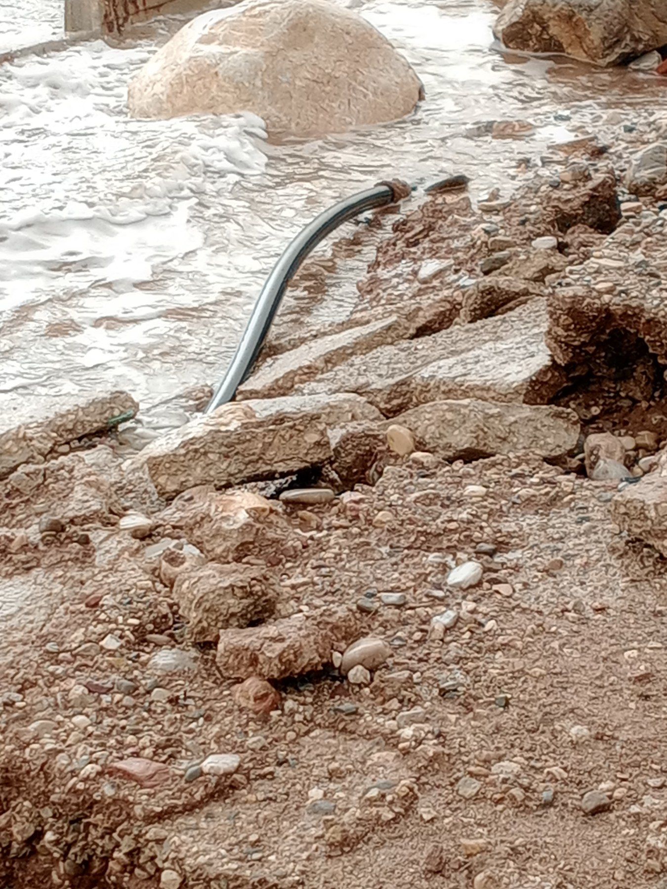 Αχαΐα: Χαλίκια και ξύλα σε δρόμους, σε παραλίες έφτασε στα σπίτια η θάλασσα ΦΩΤΟ 38 Αχαΐα: Χαλίκια και ξύλα σε δρόμους, σε παραλίες έφτασε στα σπίτια η θάλασσα ΦΩΤΟ