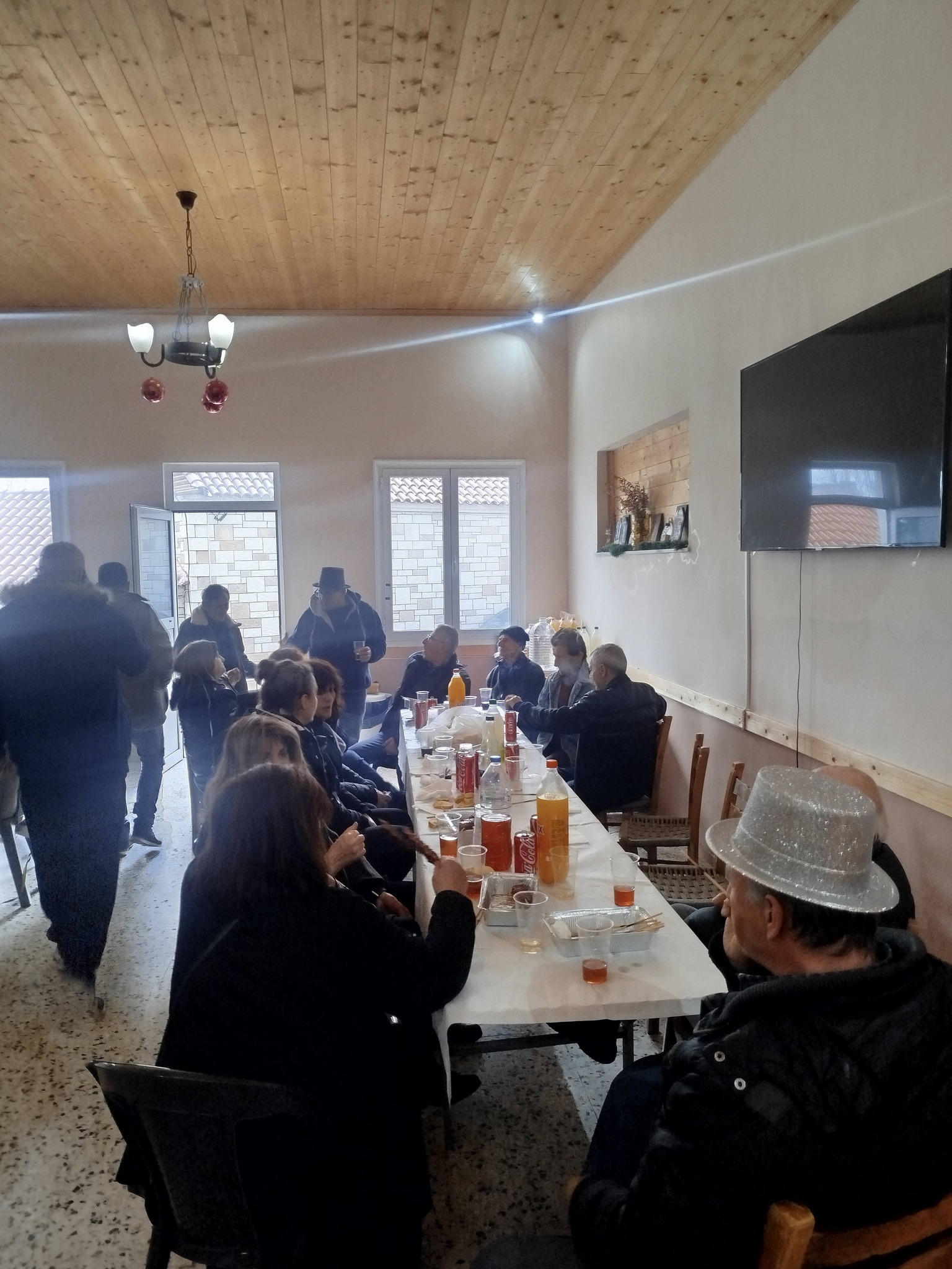 Καρναβαλίστηκαν όλοι μαζί στα Σελλά ΦΩΤΟ