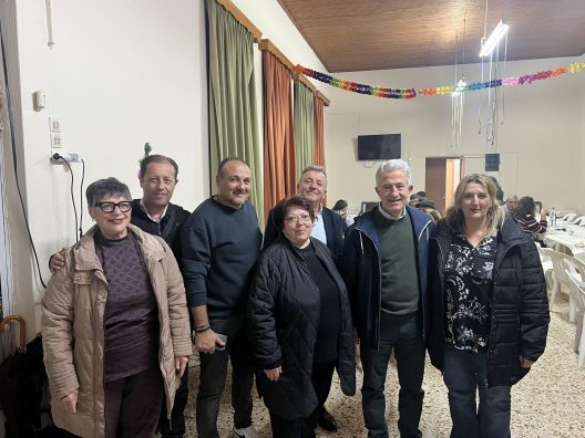 Το τσίκνισαν στο Δημητρόπουλο της Συμπολιτείας ΦΩΤΟ