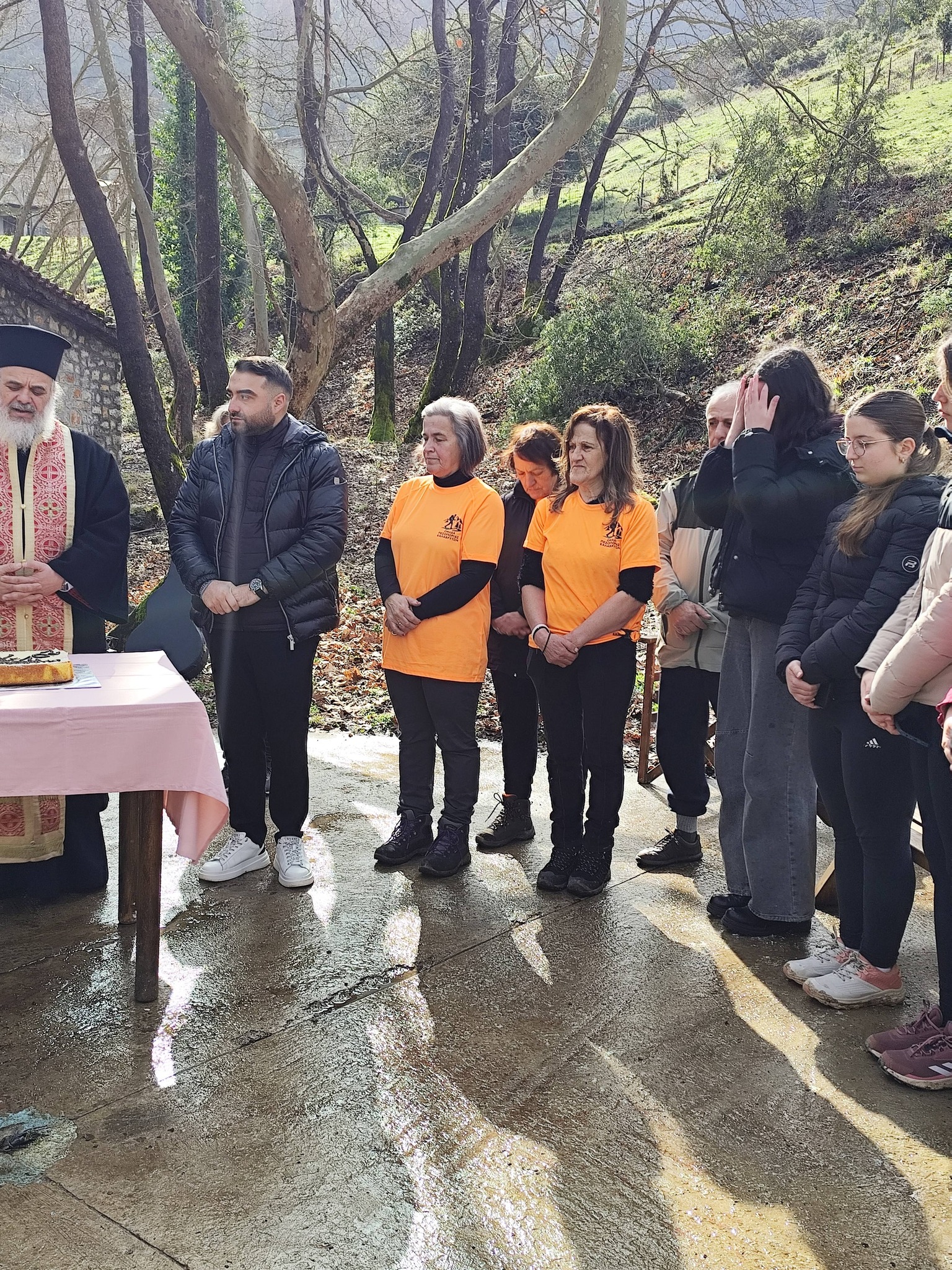 Η Ομάδα Πεζοπορίας Καλαβρύτων συνεχίζει...σε όμορφα μονοπάτια ΦΩΤΟ