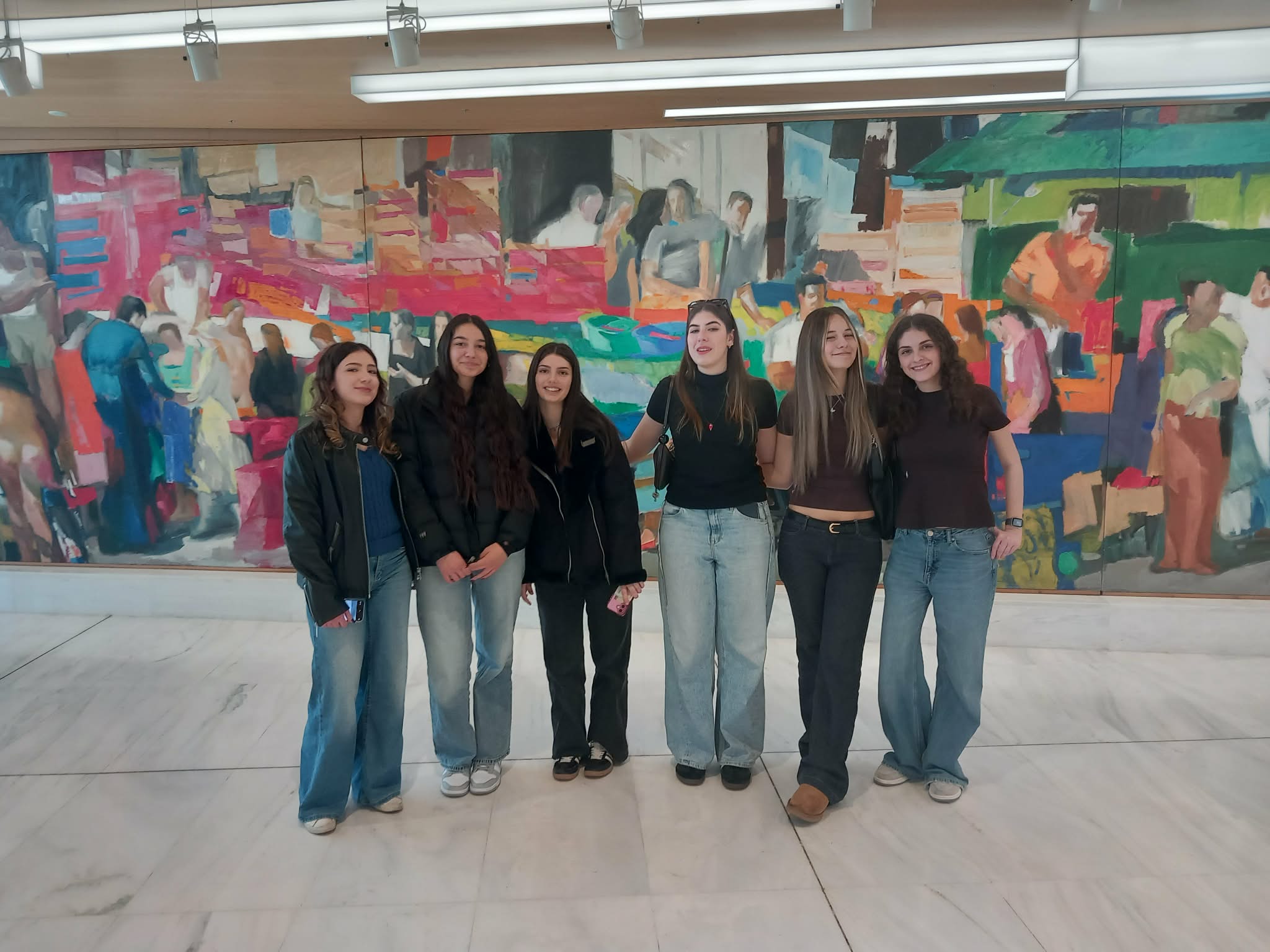 Μαθητές του Αρσακείου Λυκείου Πατρών γνώρισαν το Αρχαιολογικό Μουσείο ΦΩΤΟ