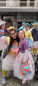 Προσφορά σε Καρναβαλικές μπλούζες προς το Ίδρυμα «Κιβωτό της Αγάπης» ΦΩΤΟ