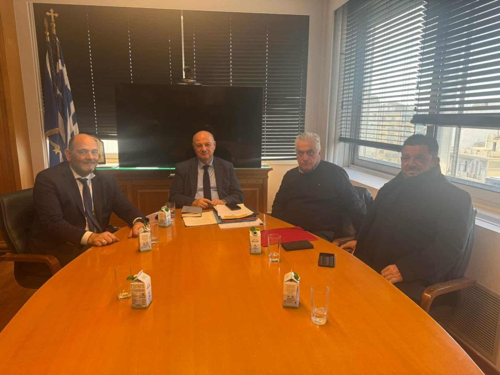 Αχαΐα: Συνάντηση Τσιάρα με Φωτήλα - Στο πλευρό των αγροτών ΦΩΤΟ