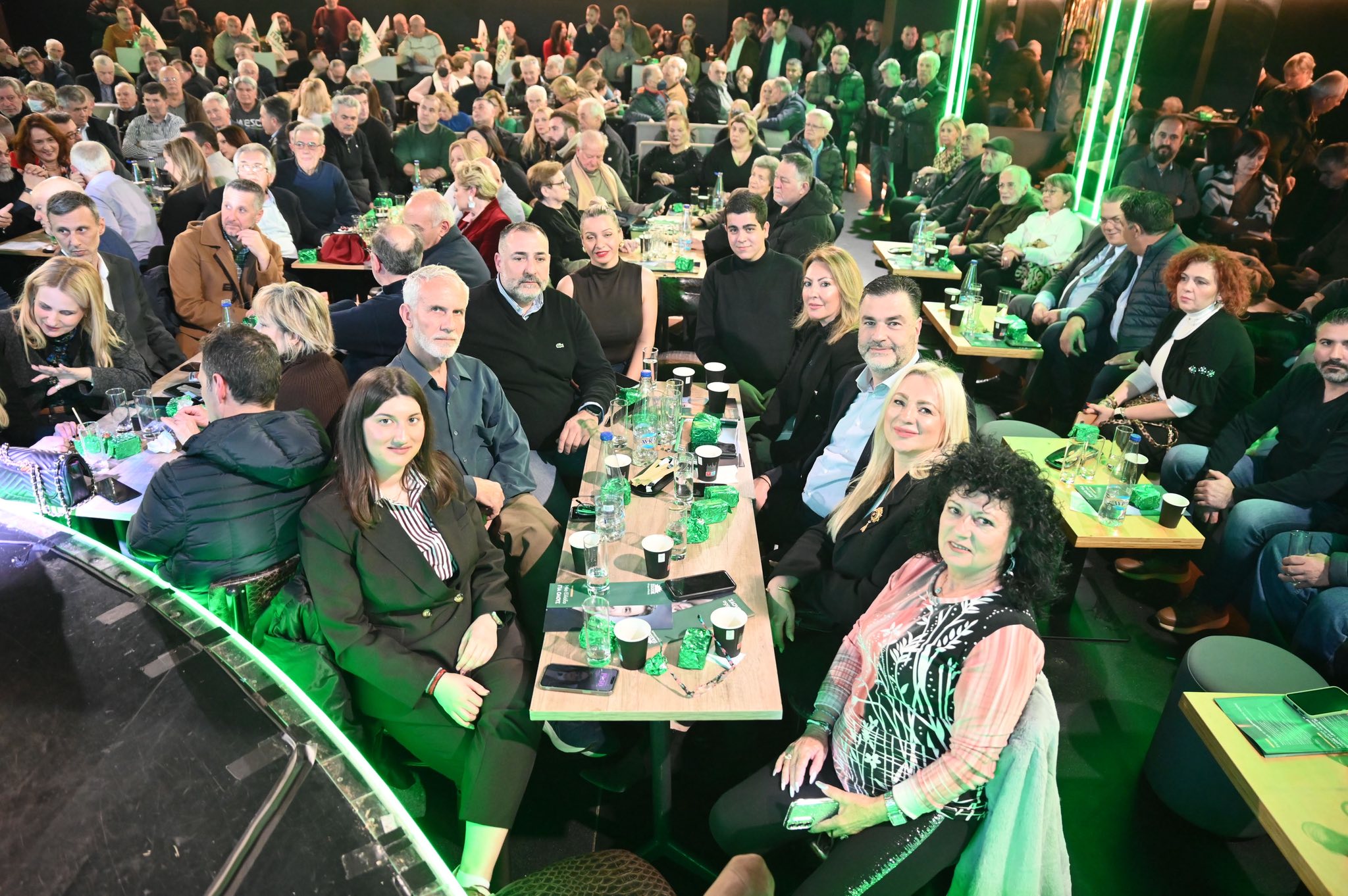 Πάτρα: Κοσμοσυρροή στην πίτα του ΠΑΣΟΚ Αχαΐας, με Παπανδρέου, Δουδωνή, Σταρακά ΦΩΤΟ