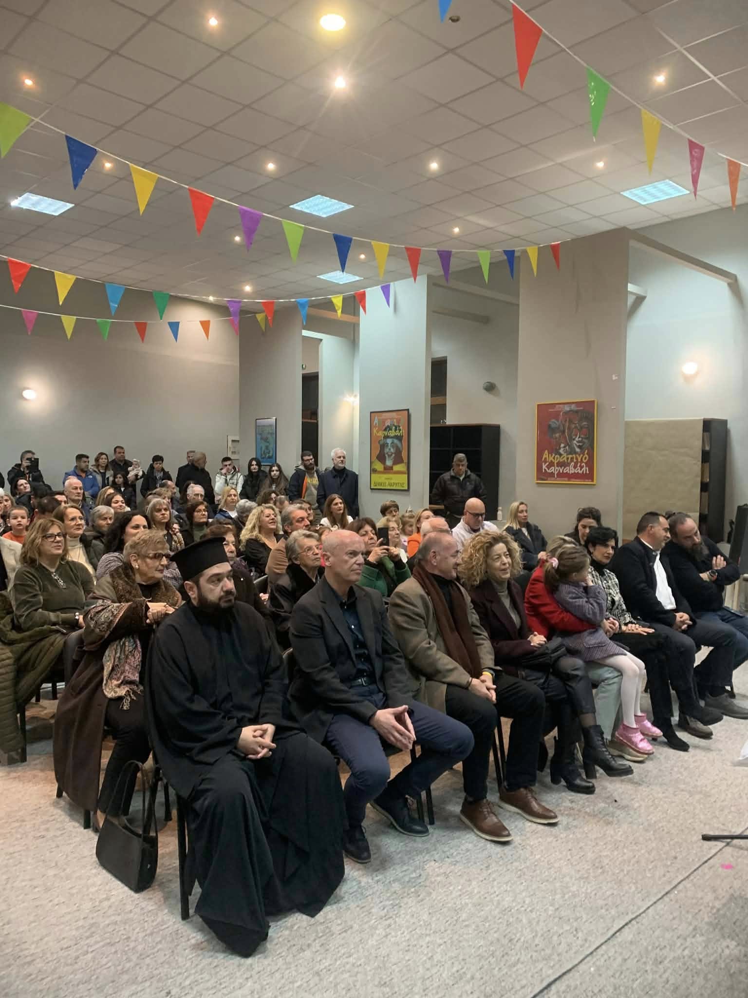 Η Κοινότητα Ακράτας με 18 Συλλόγους σε Πρωτοχρονιάτικη πίτα ΦΩΤΟ 10 Η Κοινότητα Ακράτας με 18 Συλλόγους σε Πρωτοχρονιάτικη πίτα ΦΩΤΟ