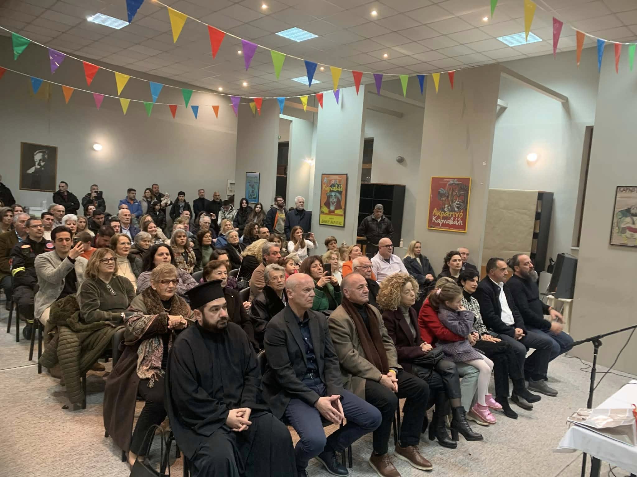 Η Κοινότητα Ακράτας με 18 Συλλόγους σε Πρωτοχρονιάτικη πίτα ΦΩΤΟ 8 Η Κοινότητα Ακράτας με 18 Συλλόγους σε Πρωτοχρονιάτικη πίτα ΦΩΤΟ