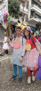 Προσφορά σε Καρναβαλικές μπλούζες προς το Ίδρυμα «Κιβωτό της Αγάπης» ΦΩΤΟ