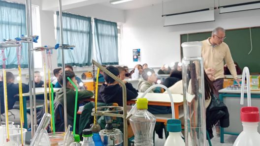 Μικροί επιστήμονες από την Ακράτα εν δράσει στο ΕΚΦΕ Αιγίου ΦΩΤΟ