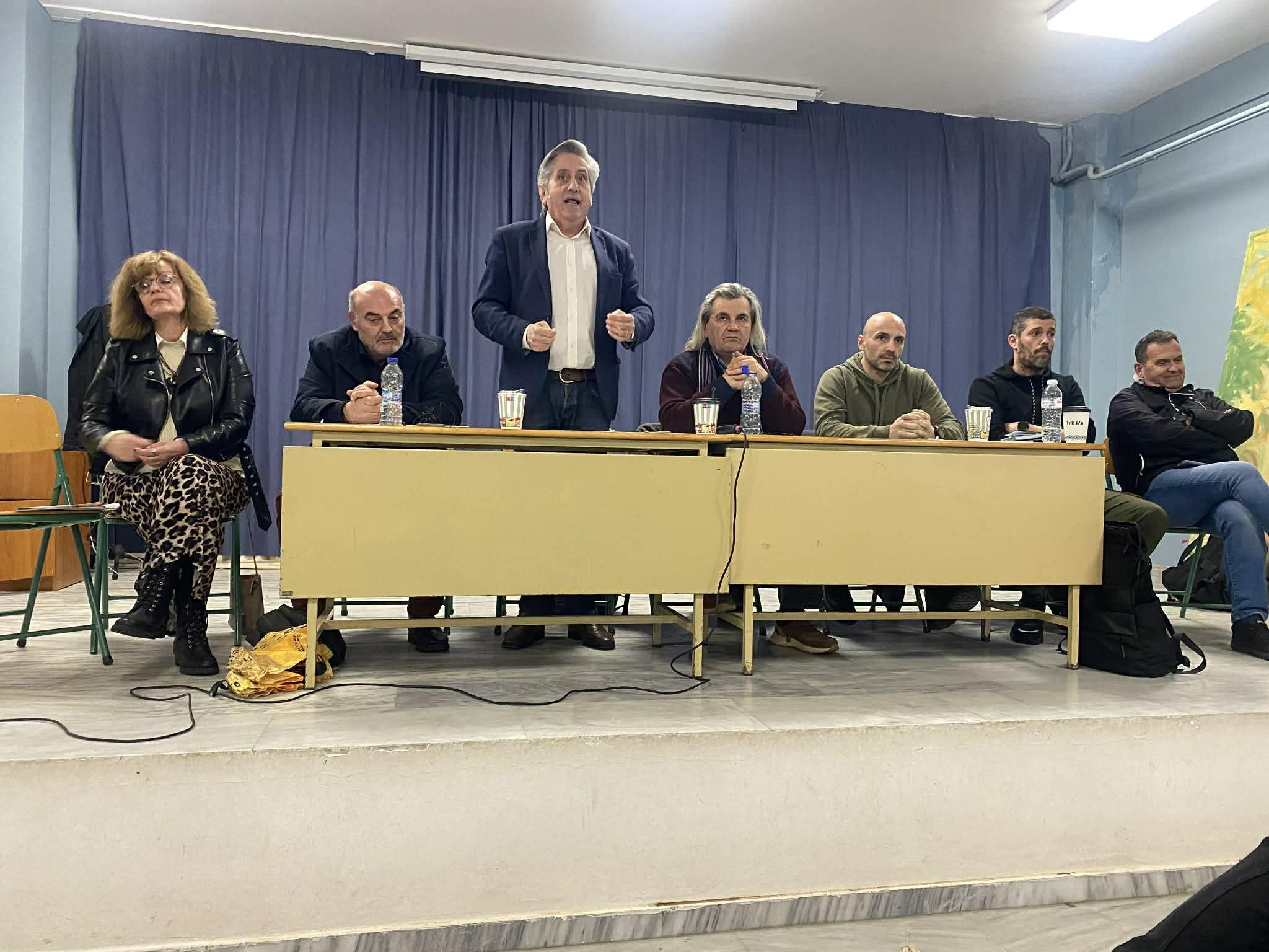 Πάτρα: Οι εκπαιδευτικοί στην υπεράσπιση του Δημόσιου Σχολείου και της μόρφωσης των μαθητών ΦΩΤΟ 28 Πάτρα: Οι εκπαιδευτικοί στην υπεράσπιση του Δημόσιου Σχολείου και της μόρφωσης των μαθητών ΦΩΤΟ