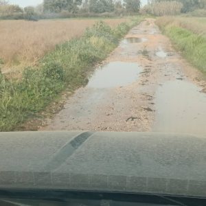 Δυτική Αχαΐα: «Δρόμοι» ποτάμια για βάρκες, χωρίς σχέδιο για τον Χειμώνα ΦΩΤΟ