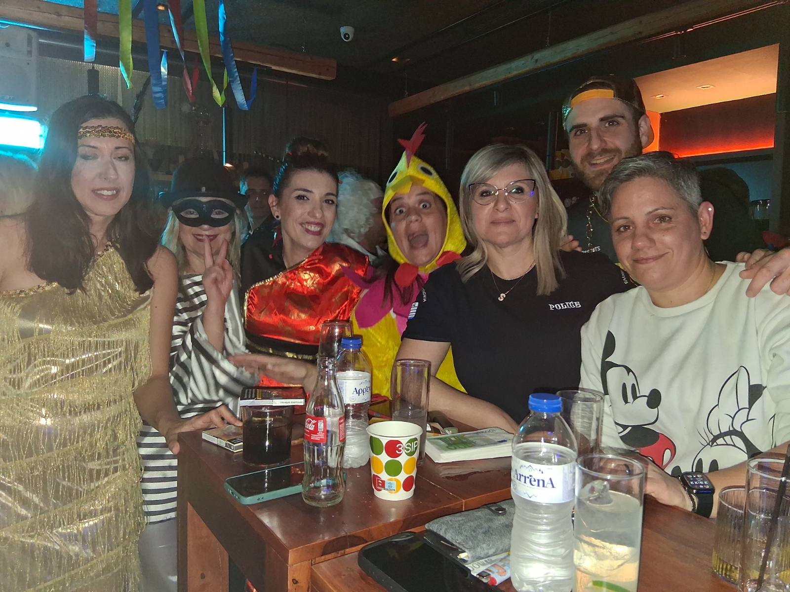 Το προσωπικό της Κλινικής Αποκατάστασης «ΟΛΥΜΠΙΟΝ» άλλαξε «αμφίεση» ΦΩΤΟ