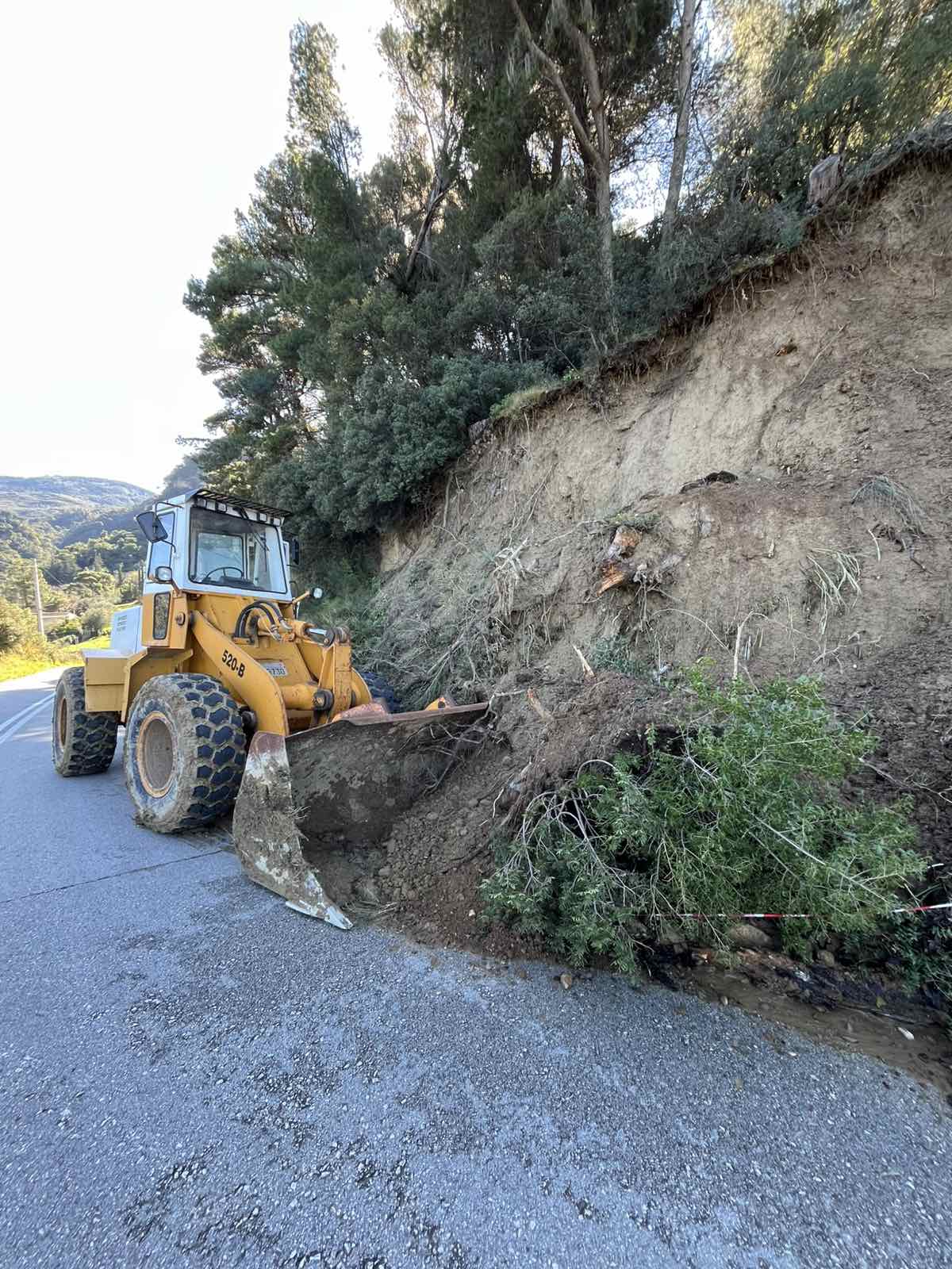 Άνω Καστρίτσι Πατρών: Επιχείρηση μείωση του κινδύνου από κατολισθήσεις ΦΩΤΟ 28 Άνω Καστρίτσι Πατρών: Επιχείρηση μείωση του κινδύνου από κατολισθήσεις ΦΩΤΟ