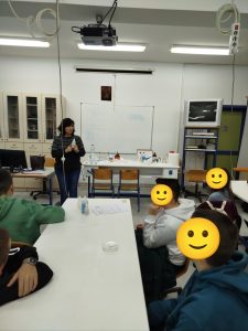 Μικροί επιστήμονες από την Ακράτα εν δράσει στο ΕΚΦΕ Αιγίου ΦΩΤΟ