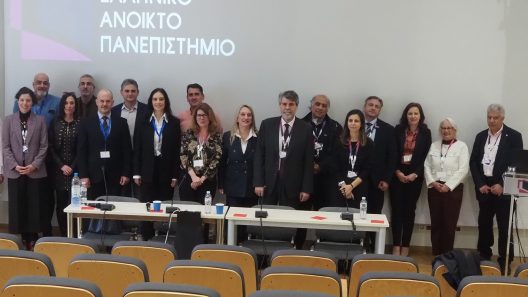 Υγεία, ευημερία, πρόοδο στη Σχολή Κοινωνικών Επιστημών του ΕΑΠ Πάτρας ΦΩΤΟ