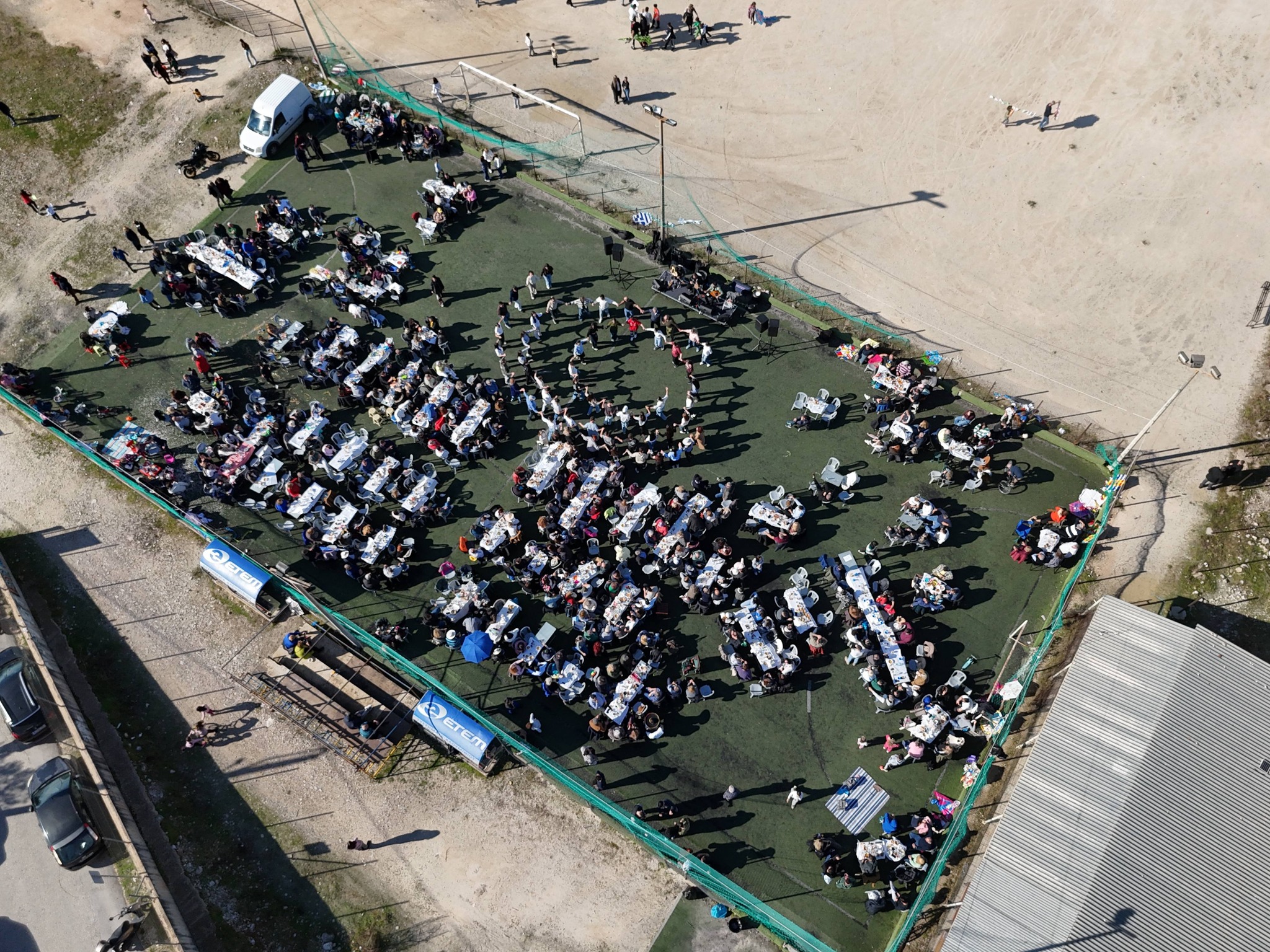 Μαζική παρουσία την Καθαρά Δευτέρα στο Νέο Σούλι ΦΩΤΟ