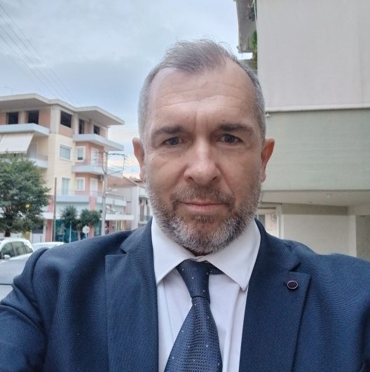 «Αφιερωμένο σε βουλευτές ΝΔ...»