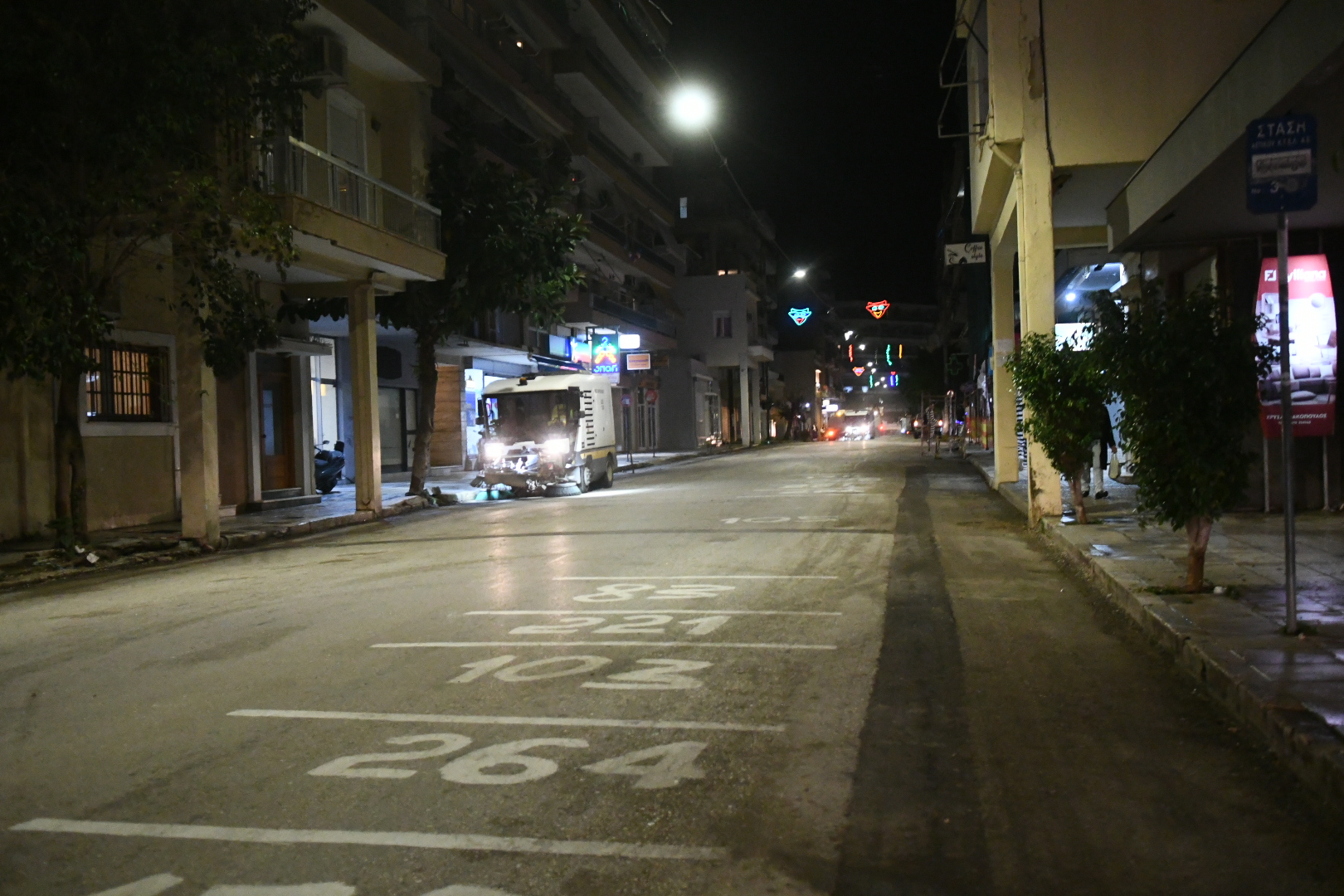 Πάτρα: «Βουνά» από σκουπίδια η πόλη, χωρίς ίχνος πολιτισμού ΒΙΝΤΕΟ - ΦΩΤΟ