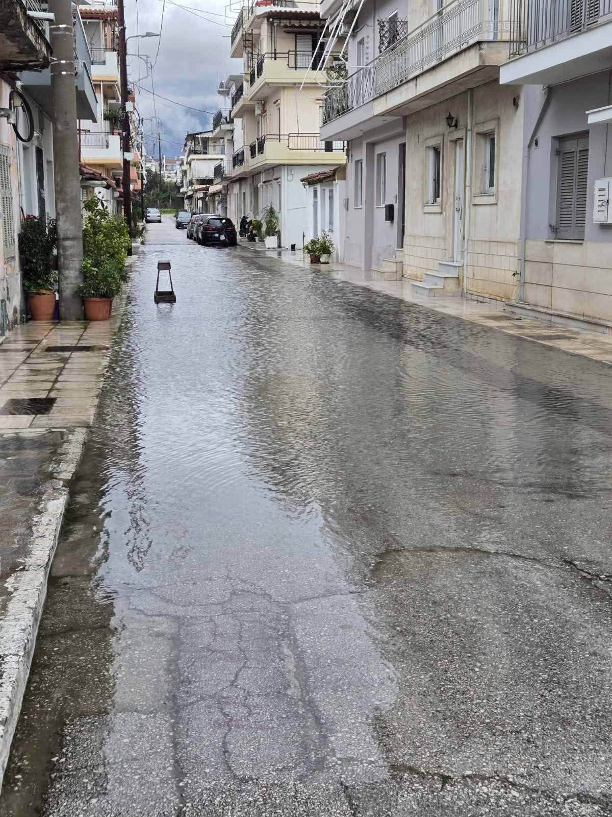 Ακτή Δυμαίων - Πάτρα: Οι εικόνες σε πλημμυρισμένα σπίτια - «Βοήθεια» φώναζε ο κόσμος - Απίστευτη η απάντηση της Αστυνομίας ΦΩΤΟ