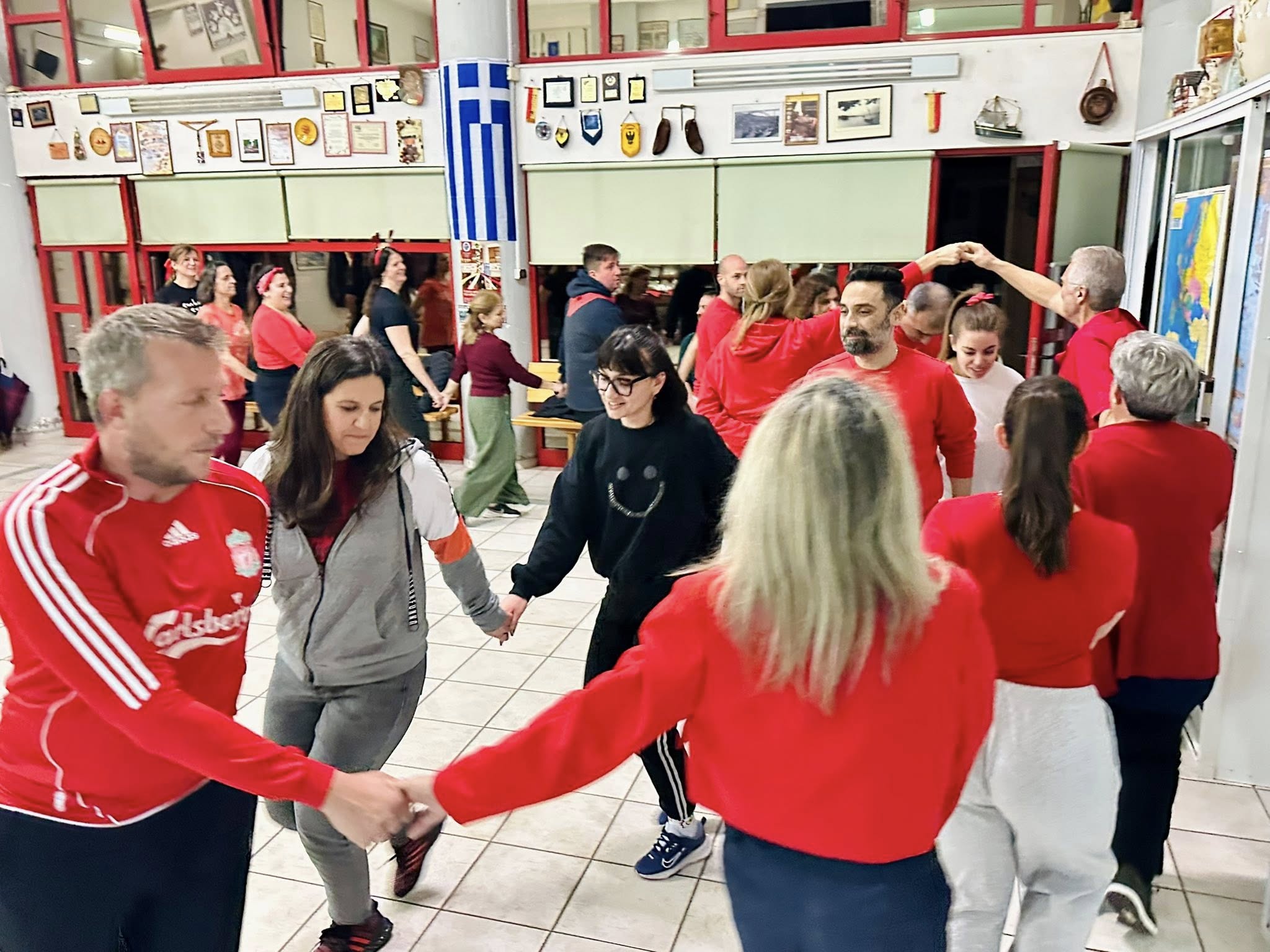 Ο «Κόκκινος Χορός» στον Χορευτικό Όμιλο Αιγίου ΦΩΤΟ