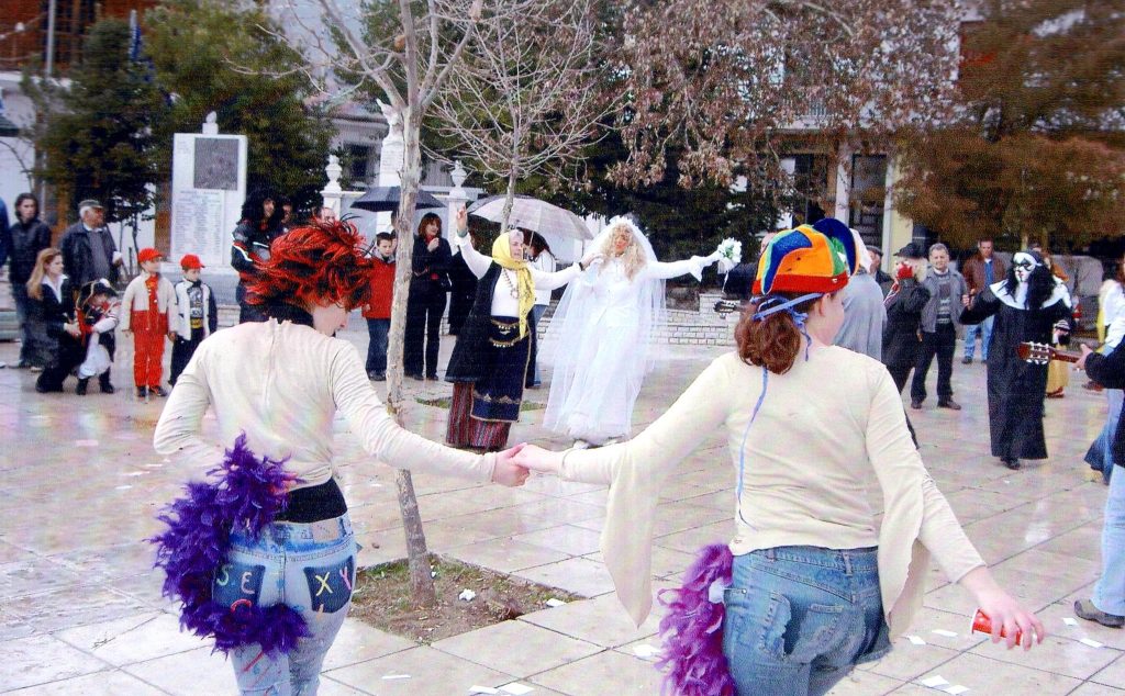 Ξεκαρδιστικός γαΐδουρογάμος στο Καρναβάλι της Κλειτορίας ΦΩΤΟ