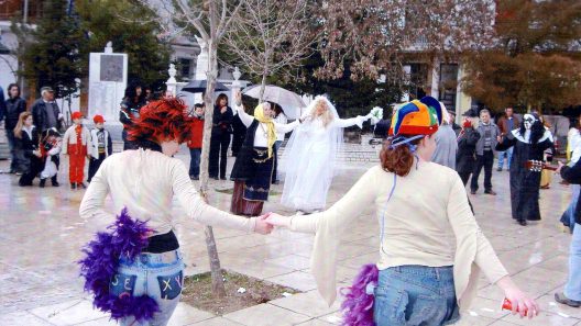 Ξεκαρδιστικός γαΐδουρογάμος στο Καρναβάλι της Κλειτορίας ΦΩΤΟ