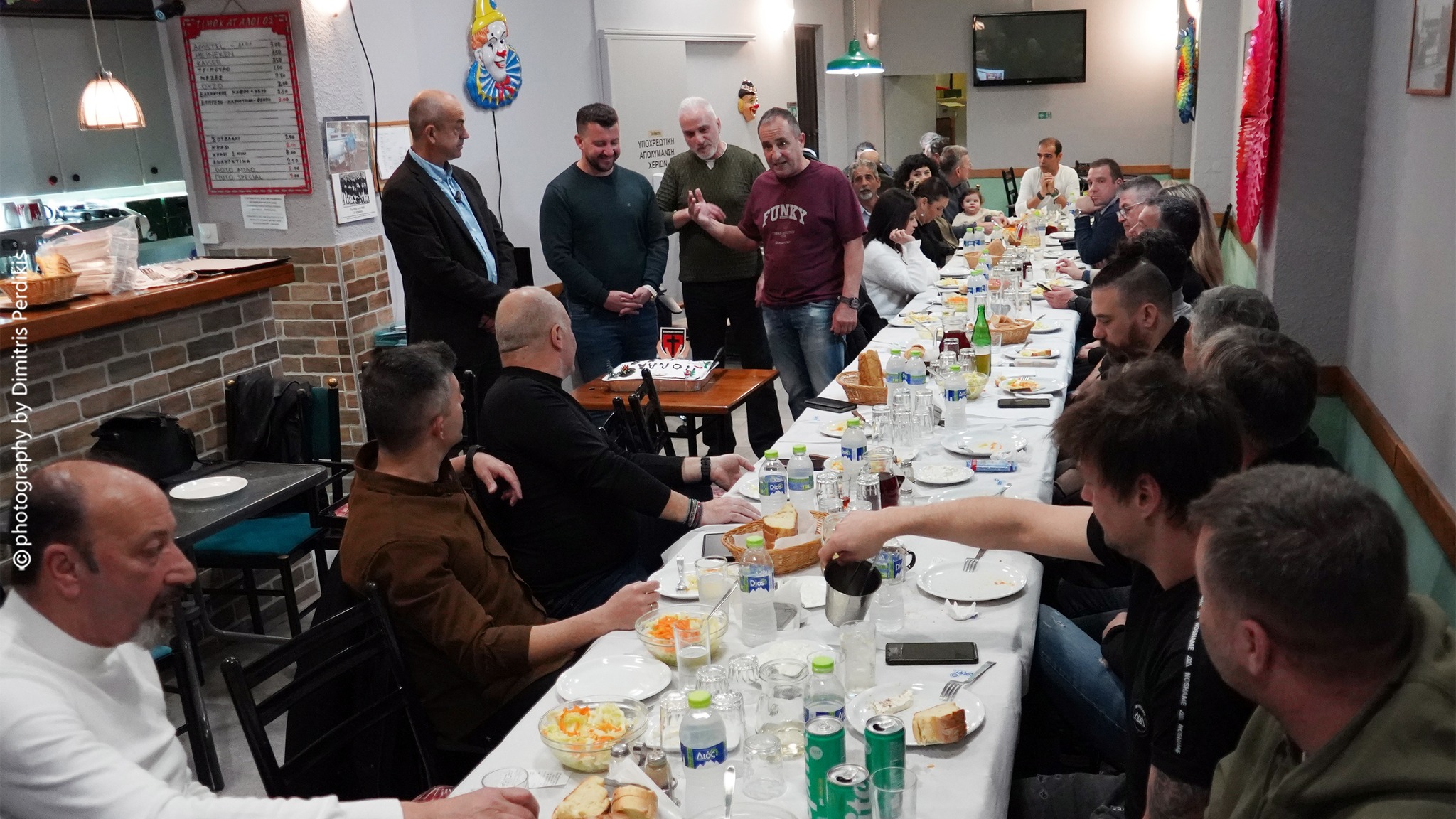 Η Ομάδα Παλαιμάχων Αιγίου ευχήθηκε....χωρίς τραυματισμούς ΦΩΤΟ