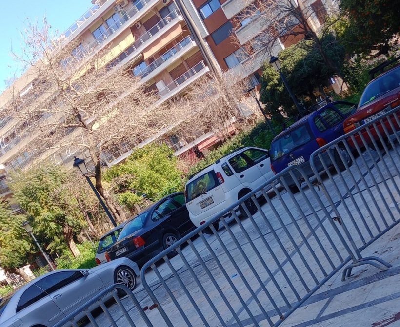 Πάτρα: Αντί ανάπλασης... σκέτη «ζούγκλα» η Πλατεία 'Ολγας ΦΩΤΟ