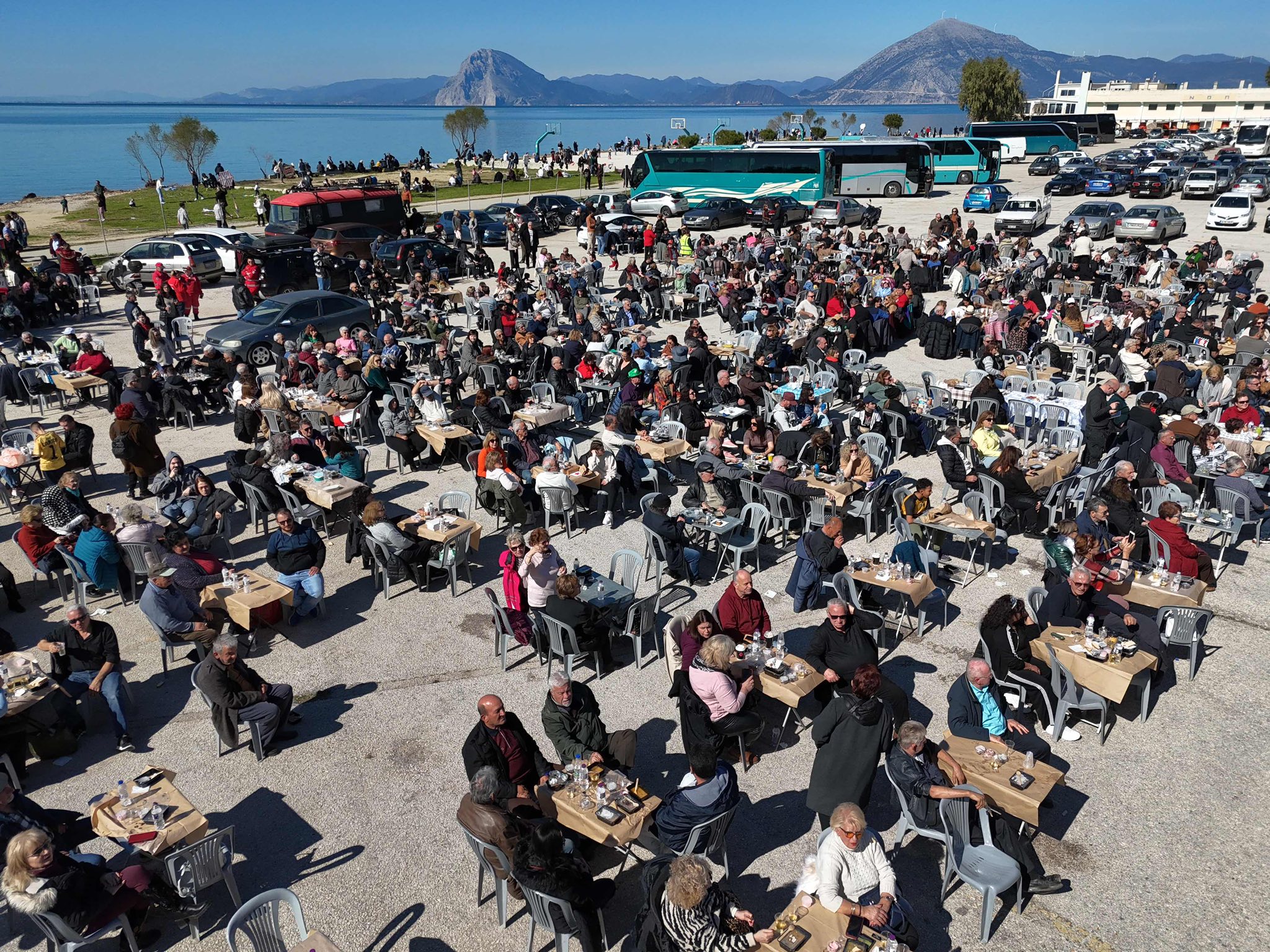 Πάτρα: Η Καθαρά Δευτέρα από ψηλά...και άκρως φαντασμαγορικά ΦΩΤΟ