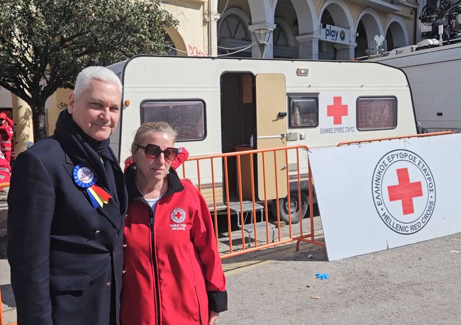 Συνολικά 180 εθελοντές μας πρόσεχαν ενώ διασκεδάζαμε ΦΩΤΟ 34 Συνολικά 180 εθελοντές μας πρόσεχαν ενώ διασκεδάζαμε ΦΩΤΟ