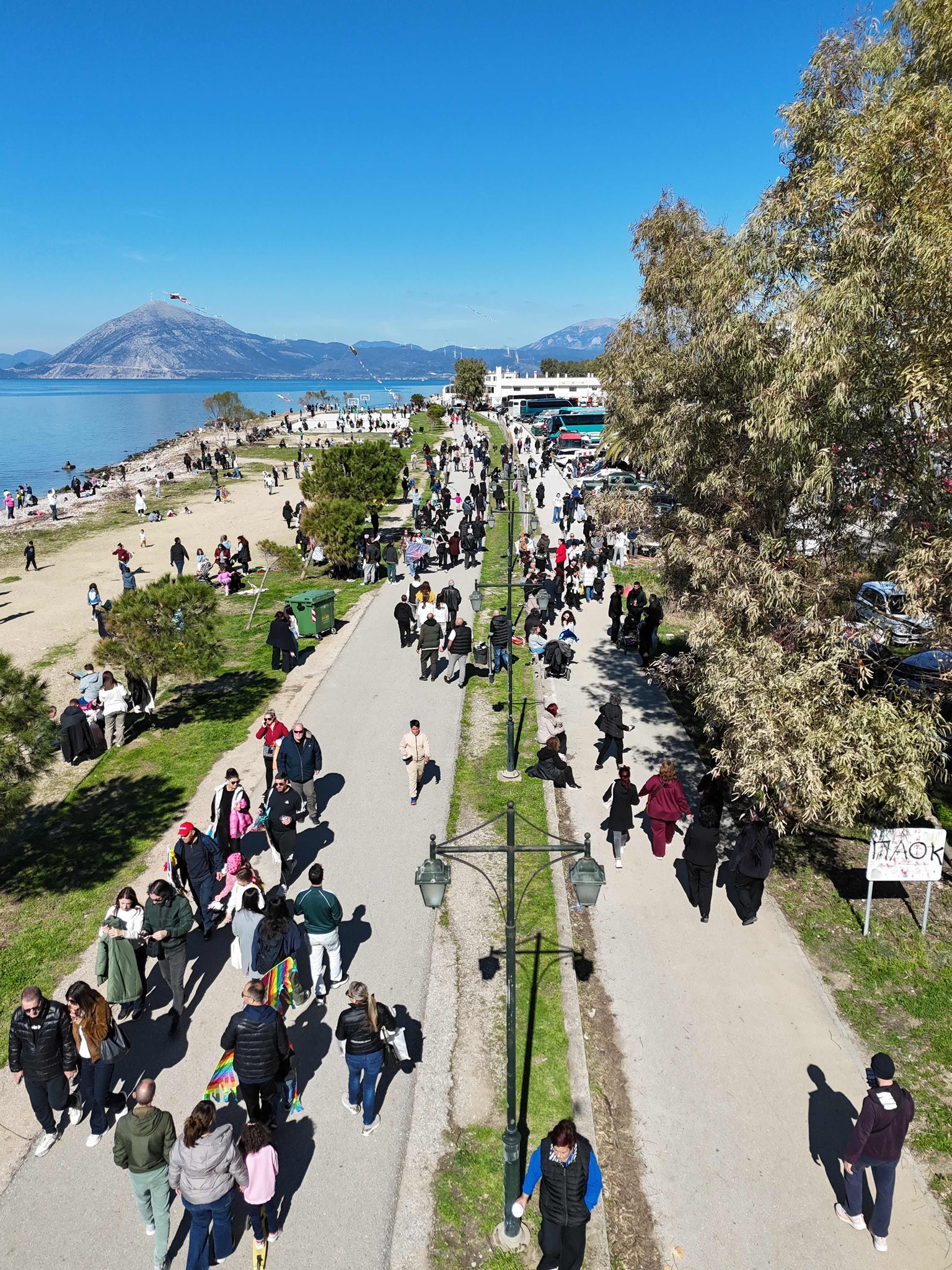 Πάτρα: Η Καθαρά Δευτέρα από ψηλά...και άκρως φαντασμαγορικά ΦΩΤΟ