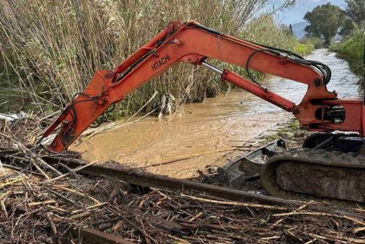 Δυτική Αχαΐα: Πλημύρισαν Απόστολοι και Κρίνος ΦΩΤΟ