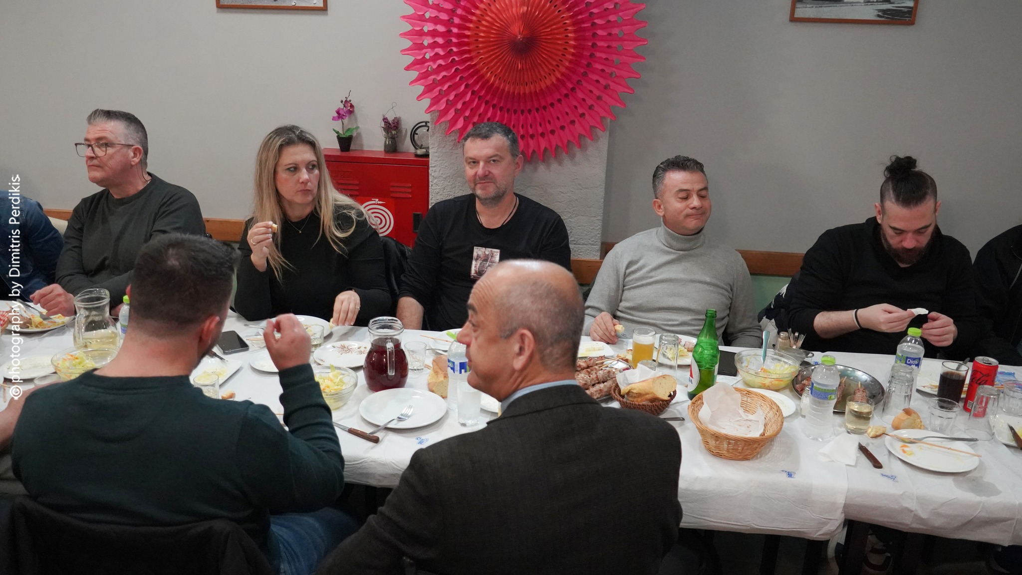 Η Ομάδα Παλαιμάχων Αιγίου ευχήθηκε....χωρίς τραυματισμούς ΦΩΤΟ