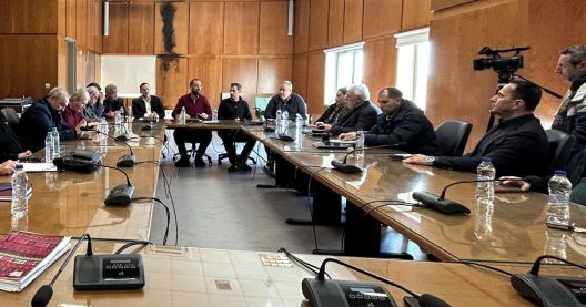 Ηλεία: Μάχη με τα έντονα καιρικά φαινόμενα - Διαβεβαιώσεις του Ν. Φαρμάκη για έργα ΦΩΤΟ