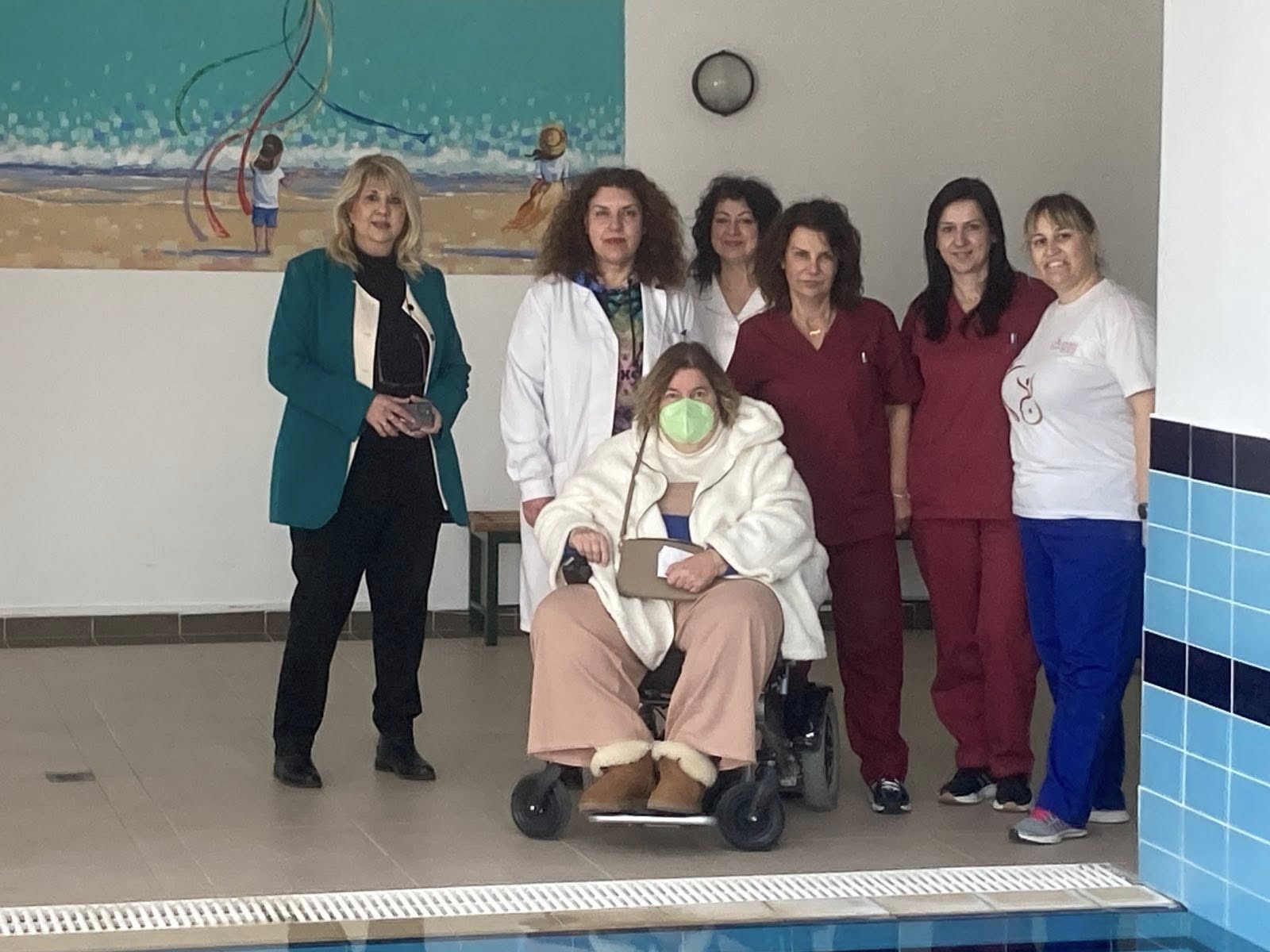 Πάτρα: Αναπηρικό αμαξίδιο στην Κλινική Αποκατάστασης, με δωρεά ΦΩΤΟ 4 Πάτρα: Αναπηρικό αμαξίδιο στην Κλινική Αποκατάστασης, με δωρεά ΦΩΤΟ