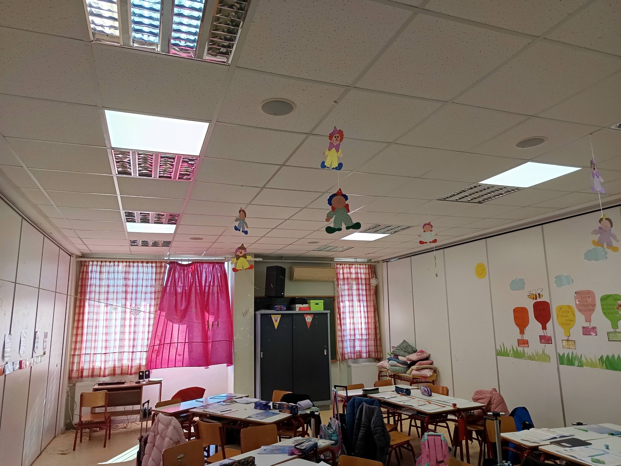 Κάτω Αχαΐα: Φωτίστηκε το 2ο Δημοτικό Σχολείο ΦΩΤΟ 4 Κάτω Αχαΐα: Φωτίστηκε το 2ο Δημοτικό Σχολείο ΦΩΤΟ