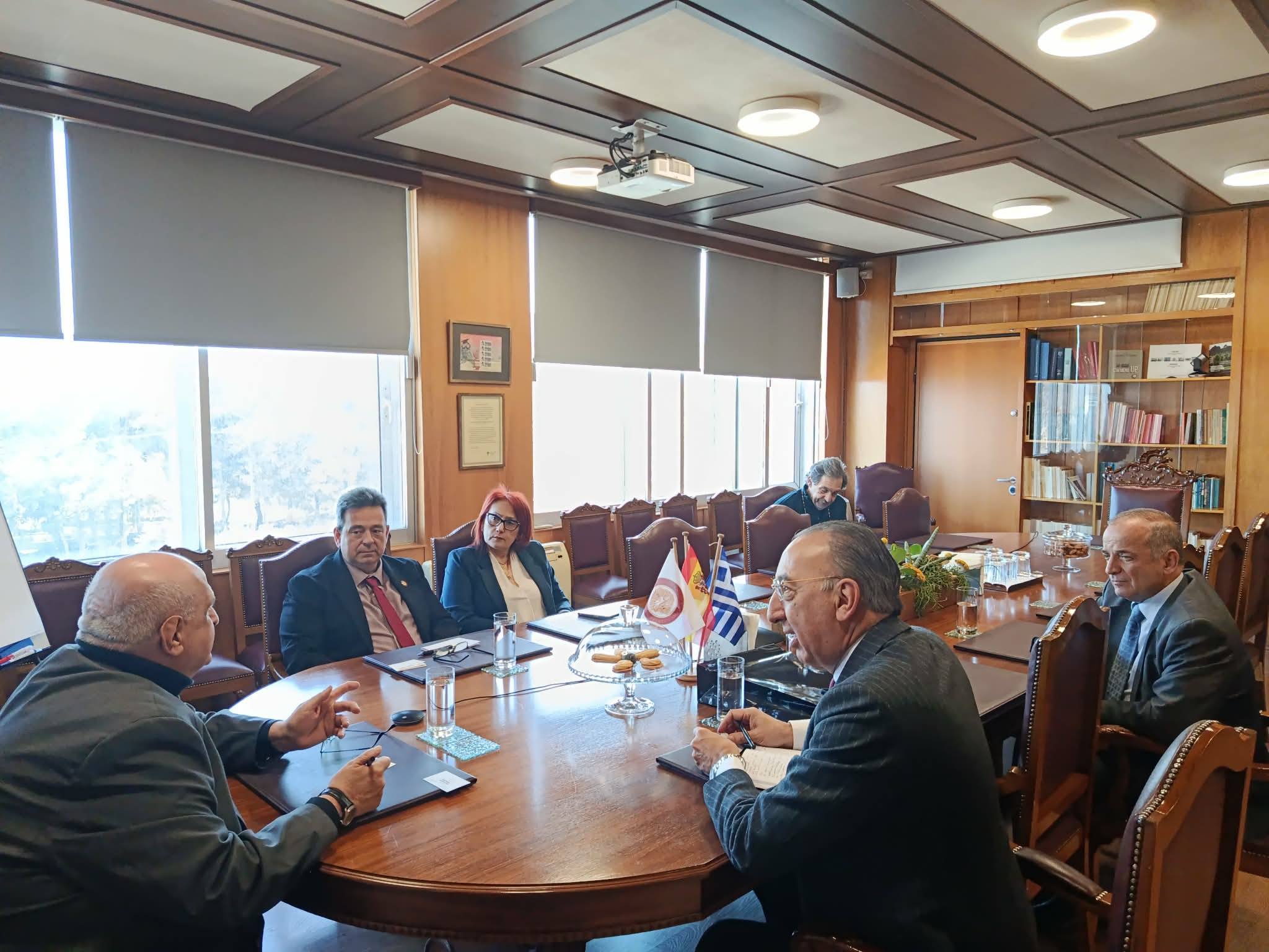 Πάτρα: Στο ΑΕΙ ο Πρέσβης της Ισπανίας για συνεργασία με Πανεπιστήμια της χώρας του ΦΩΤΟ