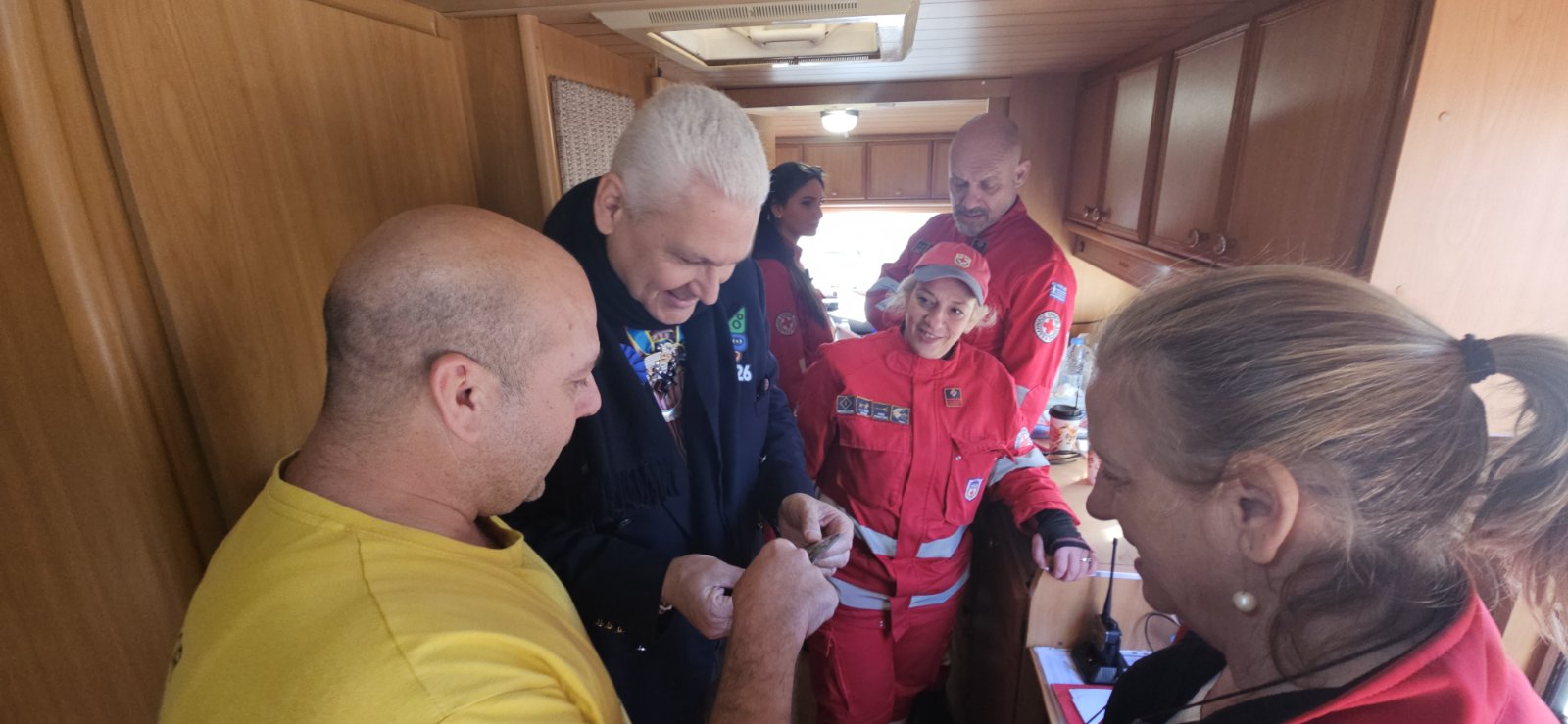 Συνολικά 180 εθελοντές μας πρόσεχαν ενώ διασκεδάζαμε ΦΩΤΟ