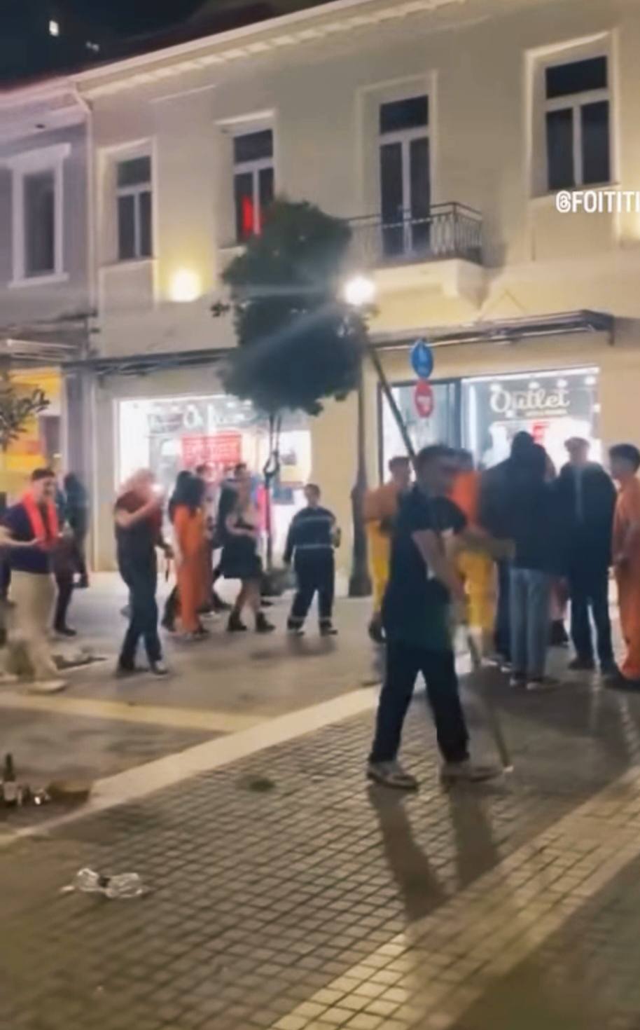Πάτρα: Η Πόλις Εάλω...από μπαχαλάκηδες - Όλο και περισσότερες οι εικόνες κανιβαλισμού που αποκαλύπτονται από το Καρναβάλι ΦΩΤΟ