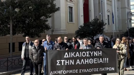 Πάτρα: Οι δικηγόροι για τη συμπλήρωση τριών ετών από το έγκλημα των Τεμπών.
